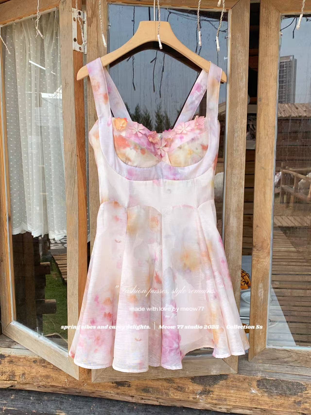 Chilli Girl Collection - Vente Robe – femme - Robe mini à fleurs ajustée0