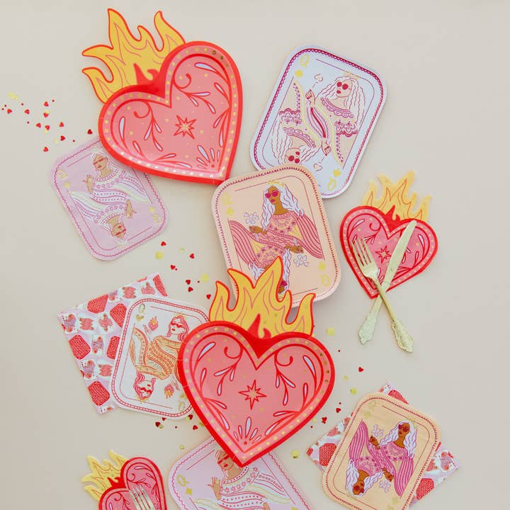Jollity & Co. + Daydream Society - Wholesale Disposable plate - Queens Flaming Hearts Dessert Plates2