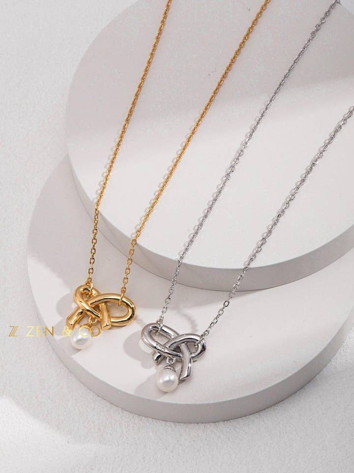Collier pendentif perle nœud mignon ELSA pour la vente par ZEN&CO Studio