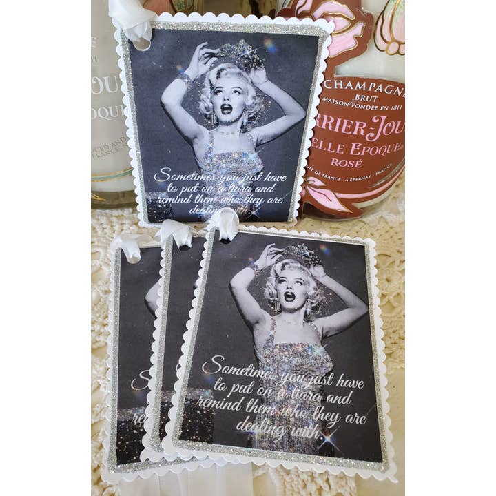 Little Heart Designs - Wholesale Gift Tag - Marilyn Monroe Gift Tag Remind Then Who They R Dealing With