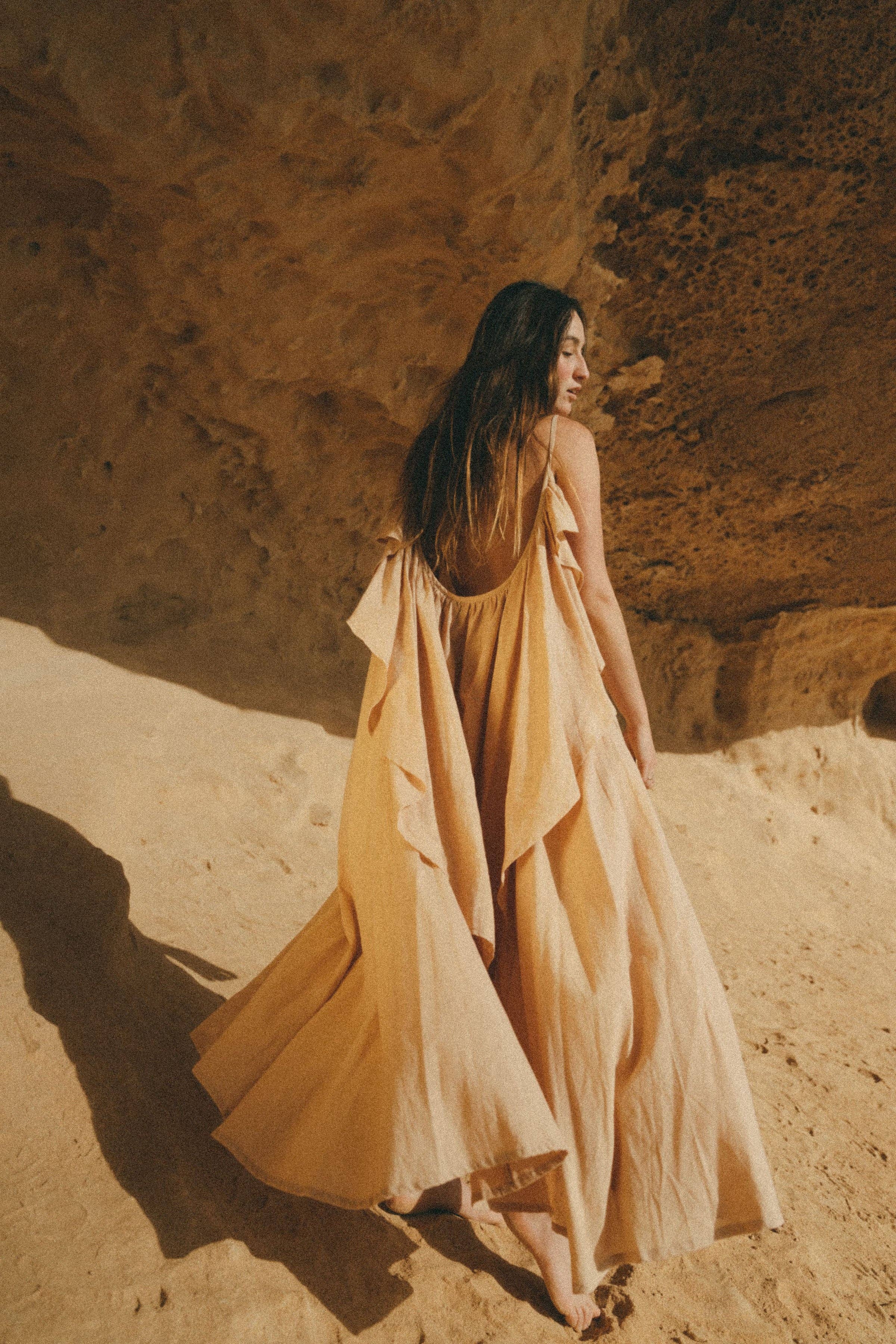 A Perfect Nomad – Vestido - Mulher por atacado – Vestido Syros em algodão orgânico com bainha longa2