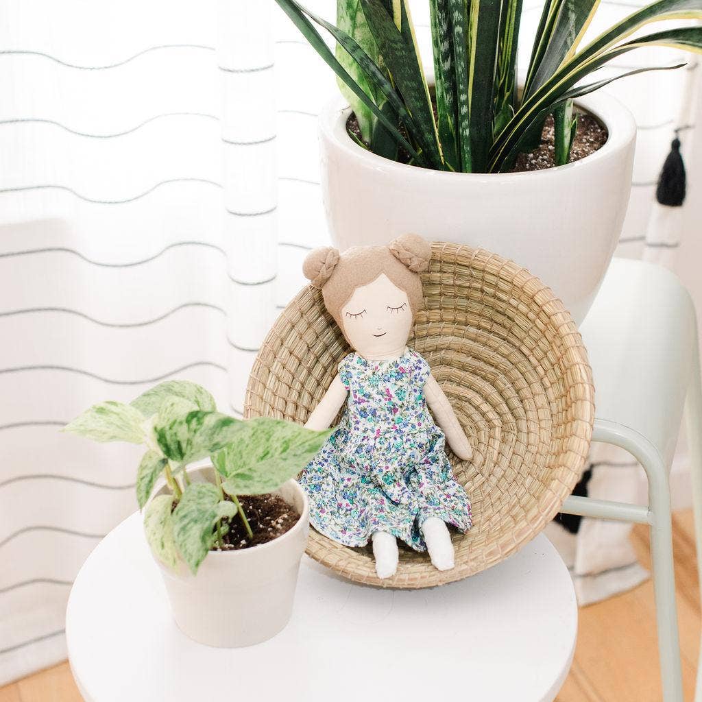 New Creation VA - Wholesale Doll - Kids - Aubree Day Dream Doll4