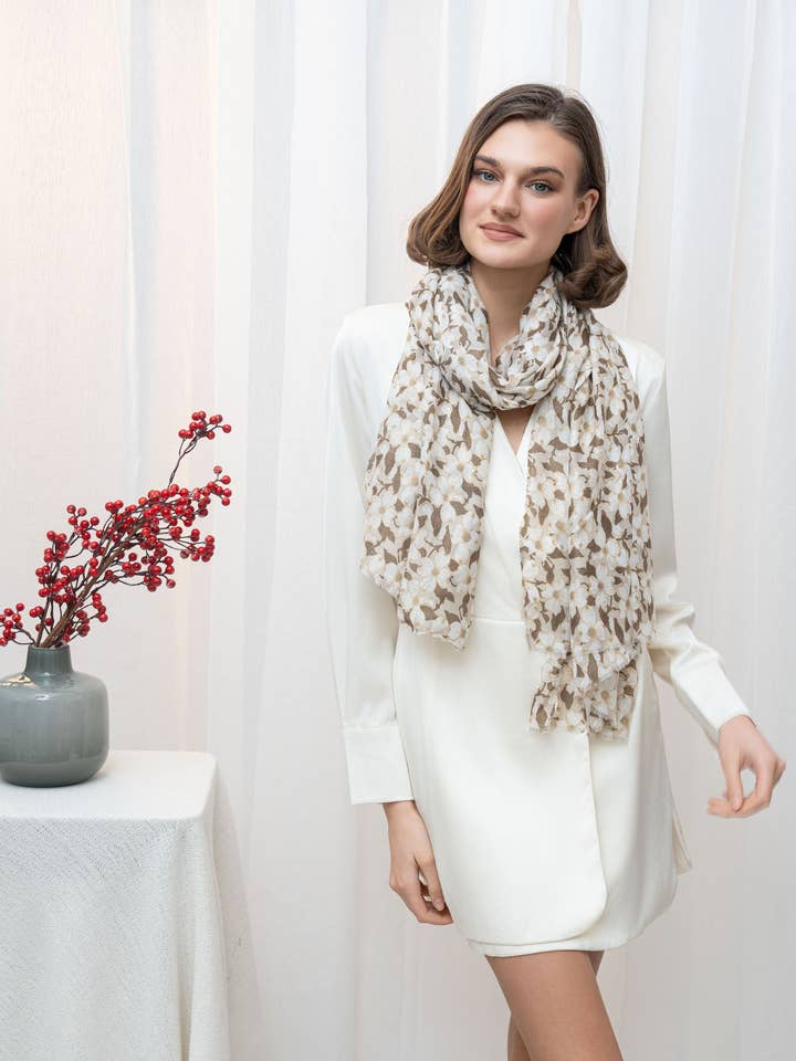 LN-78 Tryckt scarf med blommönster och guldfolie för wholesale av LINETA