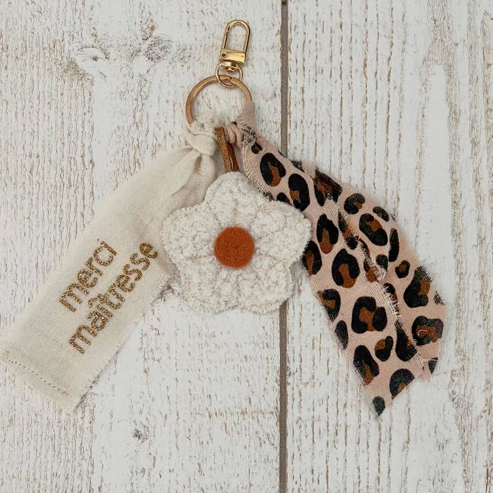 UNDEUXCROIX - Wholesale Keychain - Women's - KEYCHAIN - DAISY - GRAOU customizable message
