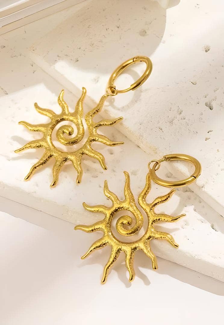 Wild & Free – Großhandel Ohrhänger – Ohrringe aus Edelstahl mit Sonnenanhänger0