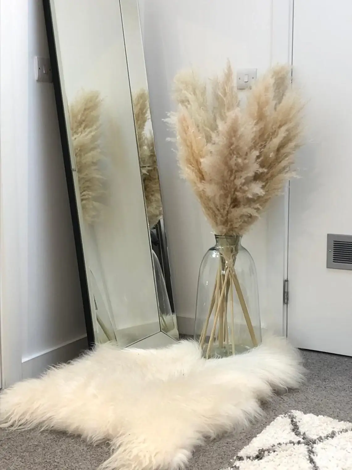 LoveProducts Ltd - Venta al por mayor Flores secas/prensadas - Hierba pampeana grande Alta esponjosa Caña seca decoración floral boho3