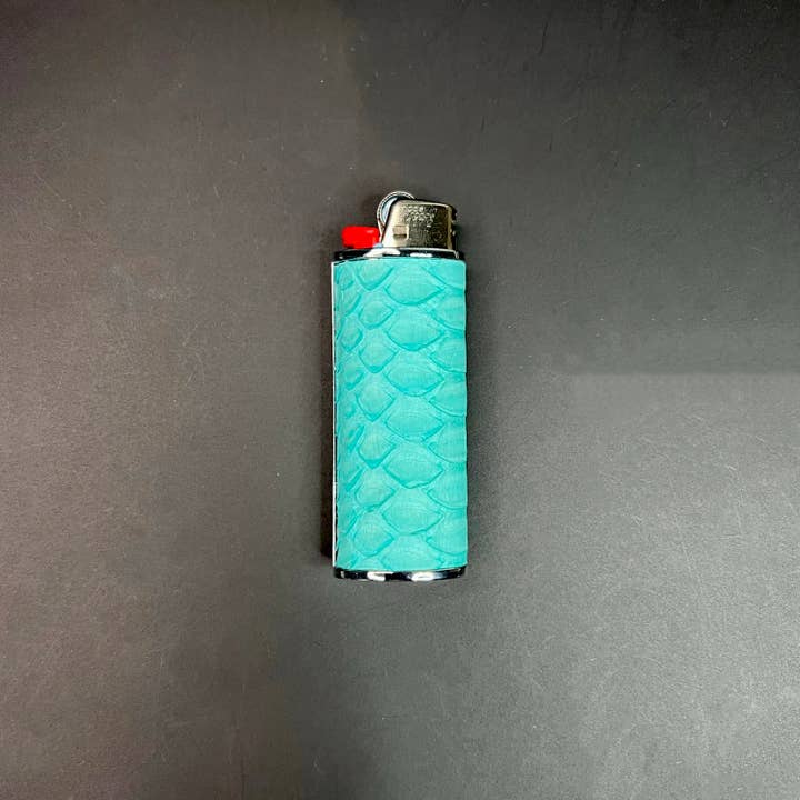 Estuche clásico para encendedor Bic Robin's Egg Blue para venta al por mayor de Haus of Topper