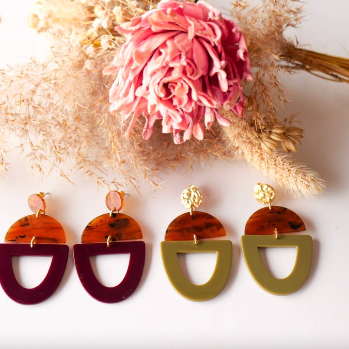 Oliv Earrings and other Purchase Wholesale olivarium. Free Returns & Net 60 Terms on Faire trending on Faire.