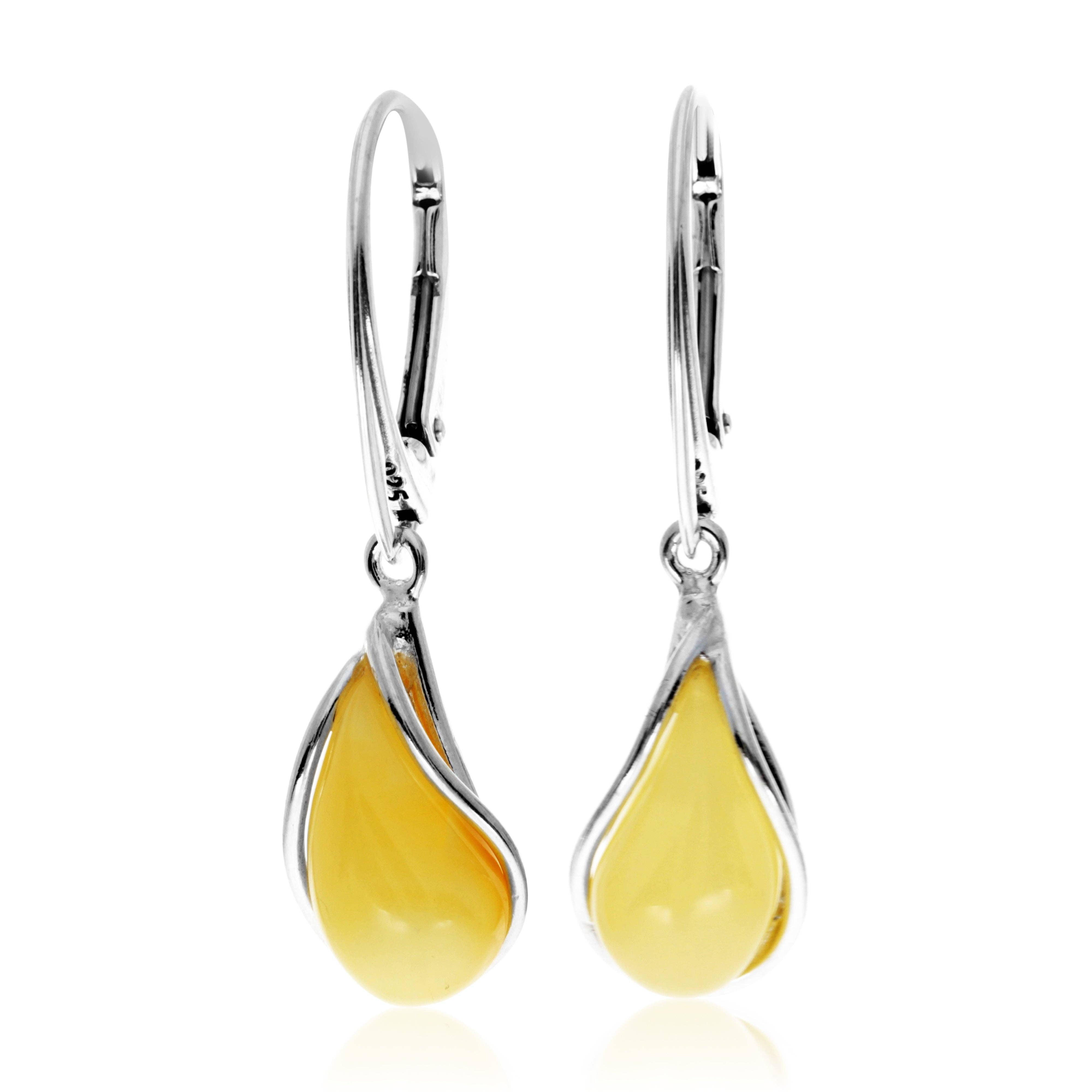 SilverAmber Jewellery – Brincos de argola por atacado – Brincos Modernos em Prata de 1ª Lei 925 e Âmbar Báltico Modernos em Lágrima /Pendente - G02910