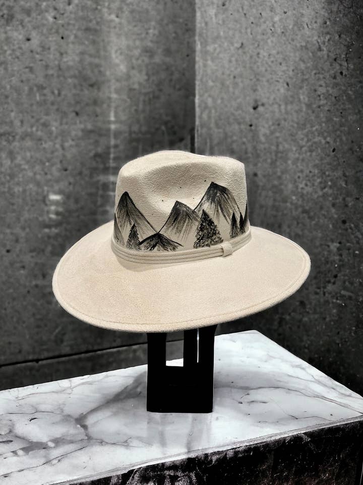 Mountain Sketch geverfde suède hoed voor wholesale door Bella Soul