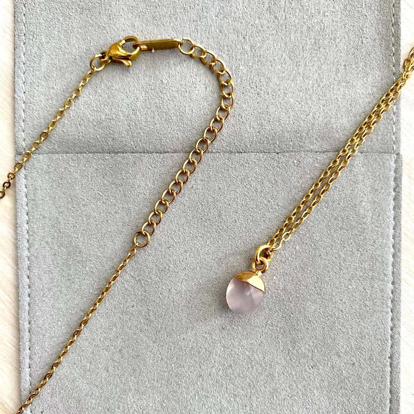 Good Vibrations Shop - Wholesale Pendant/Charm Necklace - Clear Quartz⎮Aura Necklace4