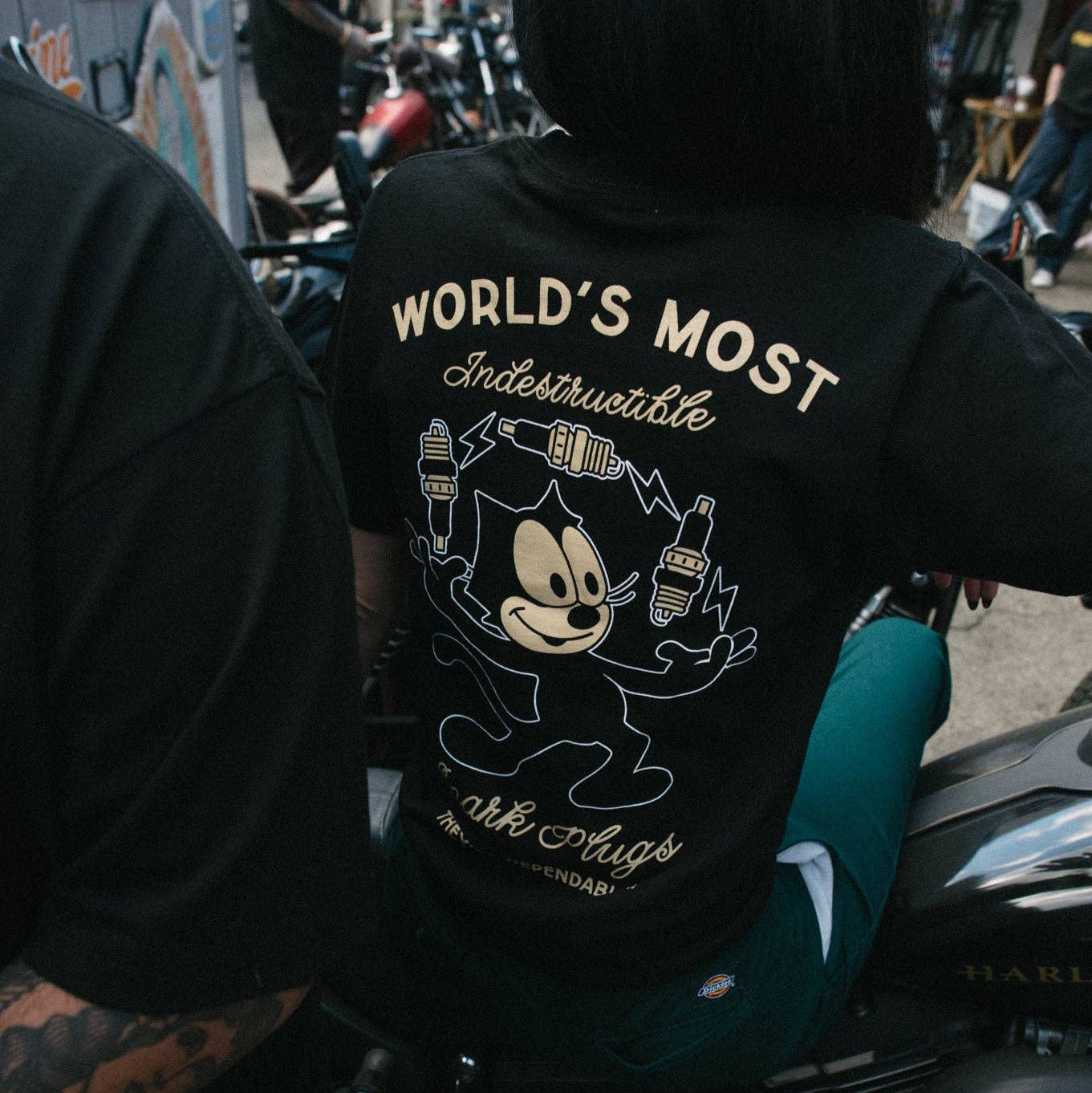 Indestructible MFG - Wholesale T-shirt met print - Uniseks - Betrouwbaar T-shirt4