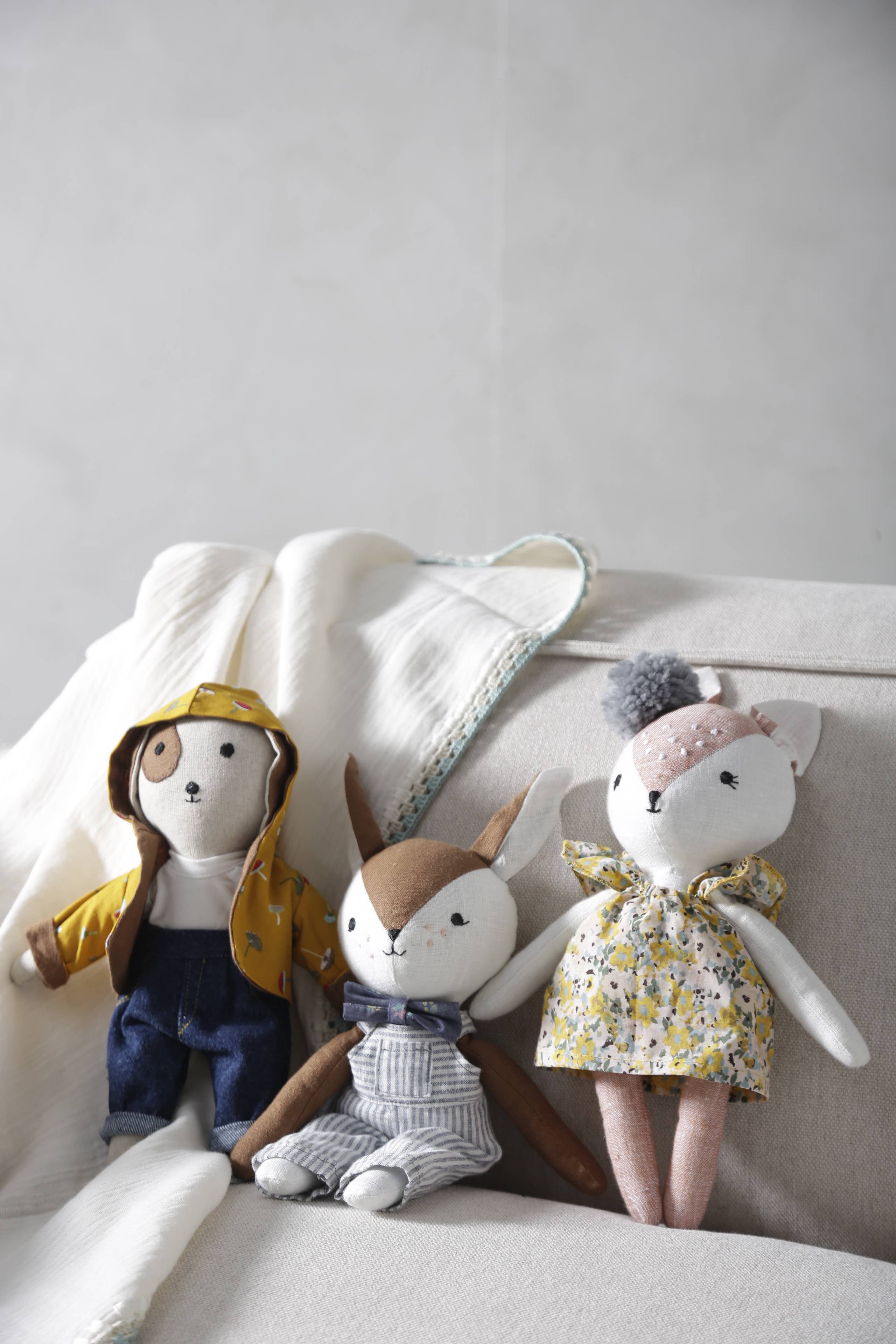 2 Stories – Engroshandel Plyslegetøj - Børn og baby – BAMBI BOY krammedyr, dukke, blød bamse2