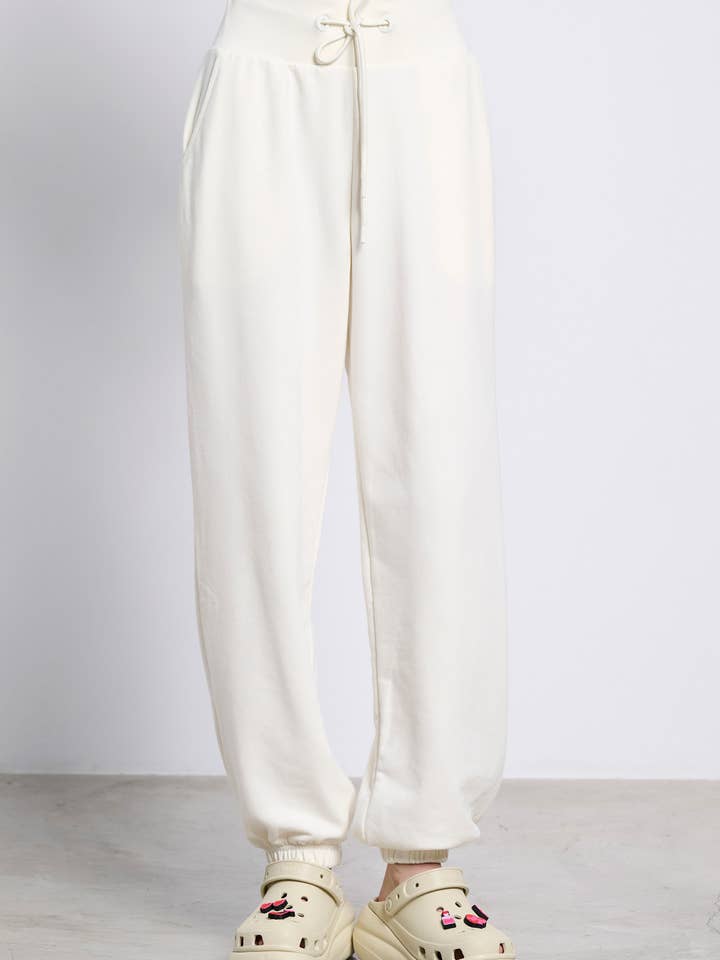 Pantaloni jogger a vita alta da donna Bdtk per la vendita all'ingrosso da parte di Bodytalk