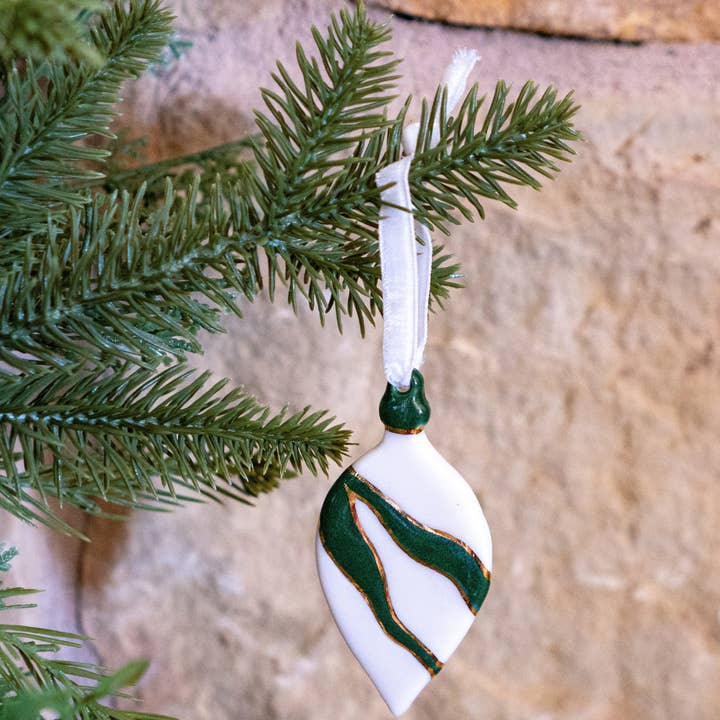 Sojourn Studio - Wholesale Ornament - Bulb Ornaments3