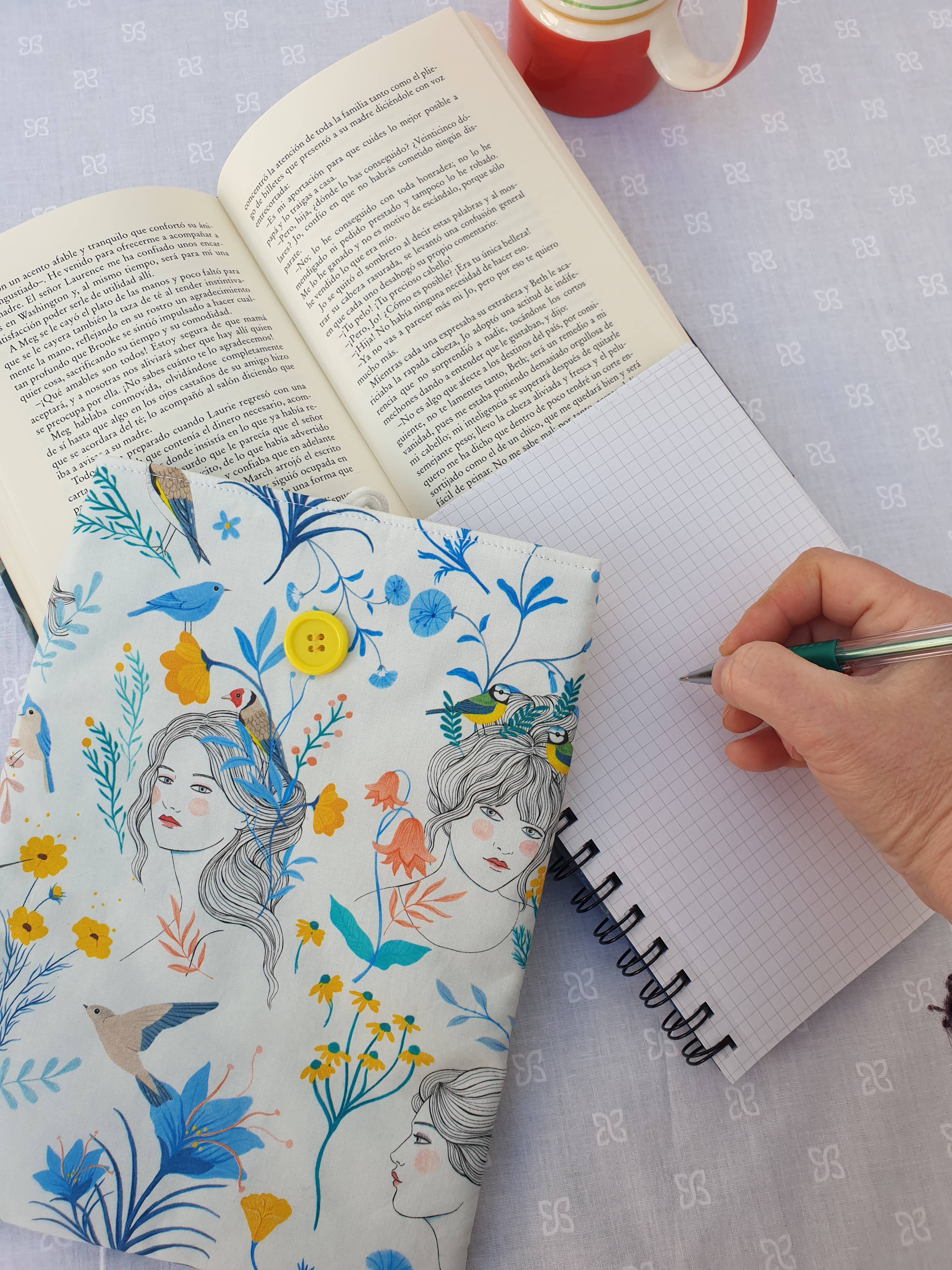 laubelgo – wholesale Bokomslag – Vadderat bokfodral för kvinnor med blommor och fåglar0