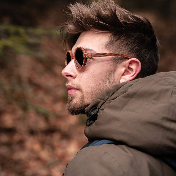 Wood&Chic – Großhandel Sonnenbrille – Unisex – Unisex UV400 Holz-Sonnenbrille - Pinie1