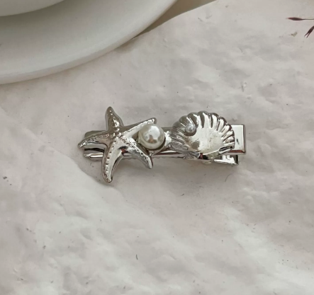 Little Trendy - Wholesale Hair Clip - Women's -  Marine life alloy hair clip beachside Sea Star hair clip1
