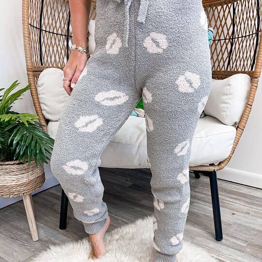 Smooches Cozy Luxe Lounge Joggers and other Purchase Wholesale smoon. Free Returns & Net 60 Terms on Faire trending on Faire.