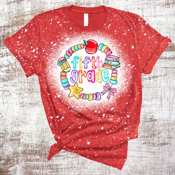 T-shirt Enseignant PERSONNALISÉ Bracelet École Tee Délavé pour la vente par Sweet Tees