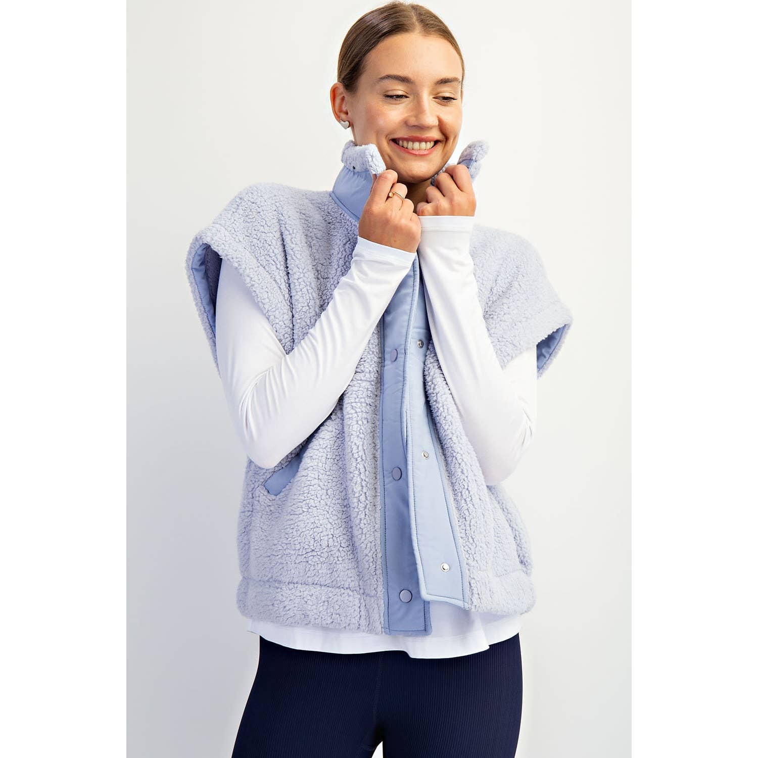 Rae Mode - Wholesale Athletic Jacket - Women's - OVERSIZED MICRO SHERPA VEST21