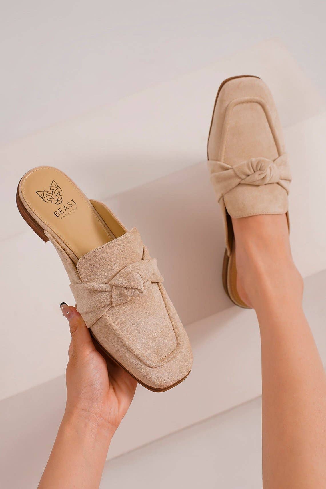 BEAST FASHION - Wholesale Mules - Women's - SHEENA-07 Knot Detail Mules6