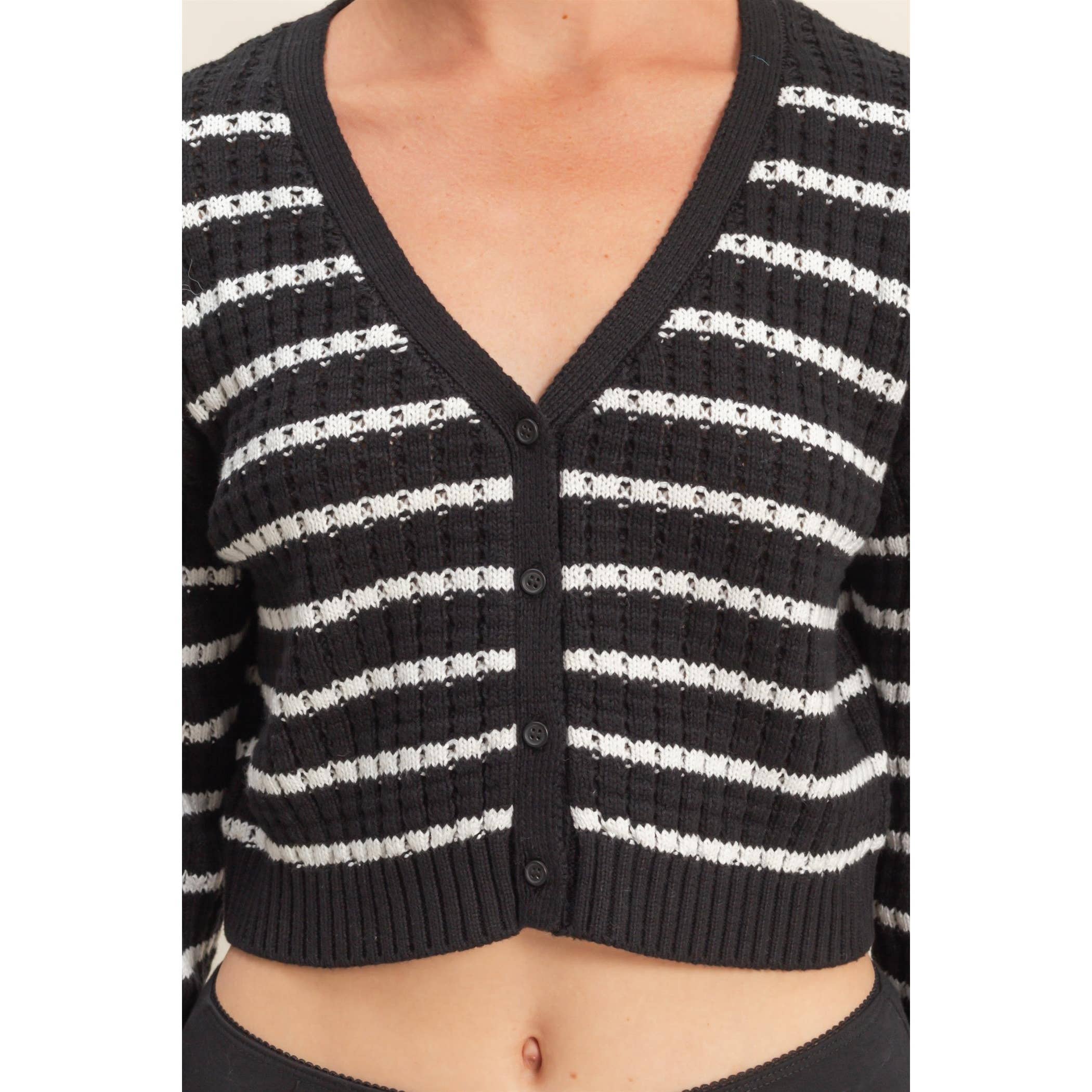 HYFVE - Vendita all'ingrosso Cardigan - Donna - Cardigan a righe con maniche lunghe e bottoni3