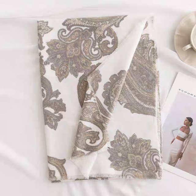 Pretty Persuasions - Wholesale Scarf - Women's - S25251 Fall Print Scarf1