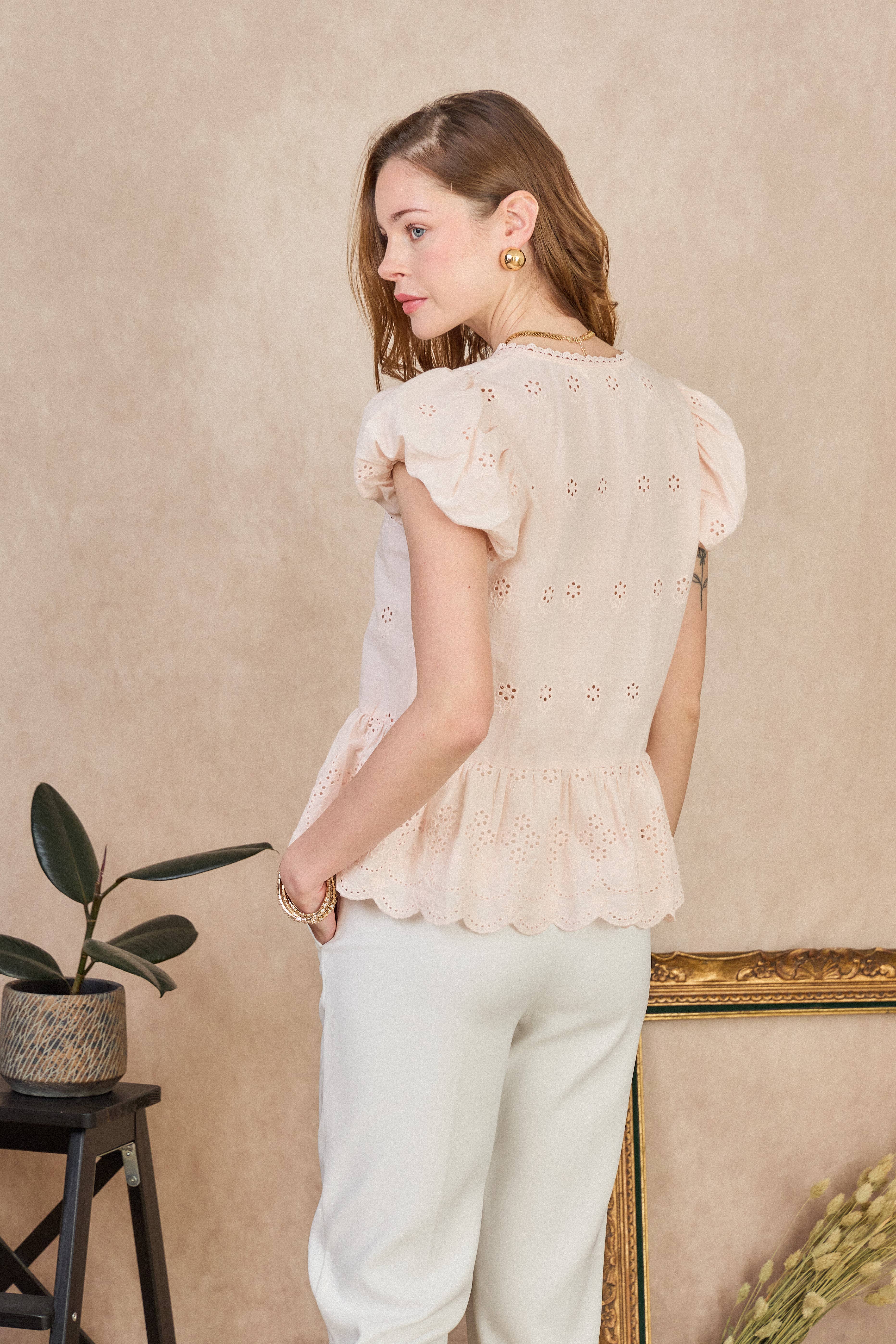 LULUMARY - Wholesale Button Down Shirt - Women's - Embroidered shirt CH36411