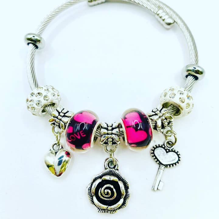 Dakopazh - Wholesale Charm/Dangle Bracelet - Bracelets! Variety of different, fun bracelets 58 in lot4