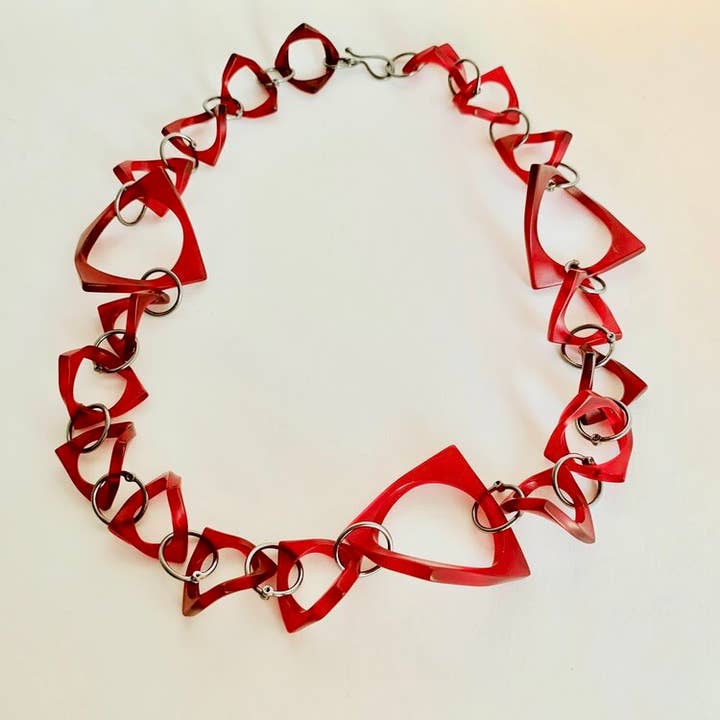 Collier CS pour la vente par SARAH HASSLER DESIGN