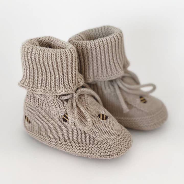 Booties - Honey Beee (Price incl. 6 pcs.) for wholesale by Saga Copenhagen