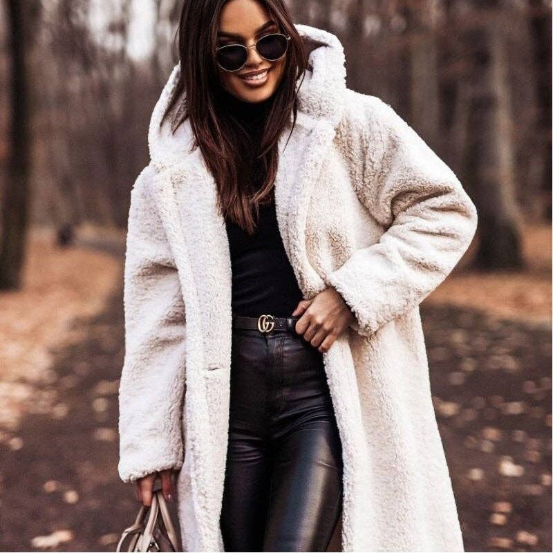 FurDecoration - Vente Manteau en fourrure/fausse fourrure – femme - Manteau long à capuche en peluche uni tendance6