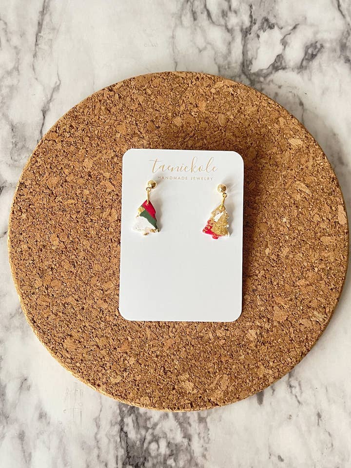 Noël traditionnel | Mini-sapin à suspendre pour la vente par taenickole