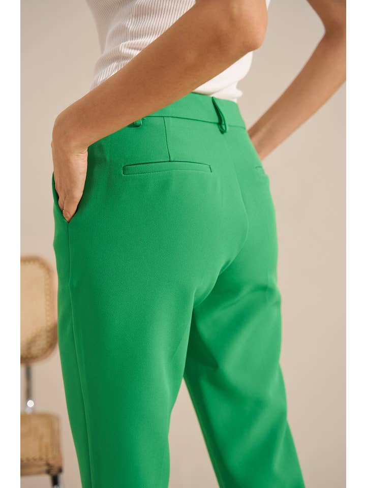 Attentif Paris - Vendita all'ingrosso Pantalone - Donna - Pantaloni a vita alta taglio sigaretta48