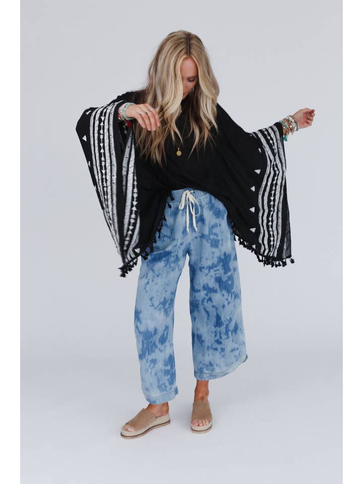 Three Bird Nest - Wholesale Poncho - Women's - Fallon Embroidered Sleeve Tassel Poncho - Black5