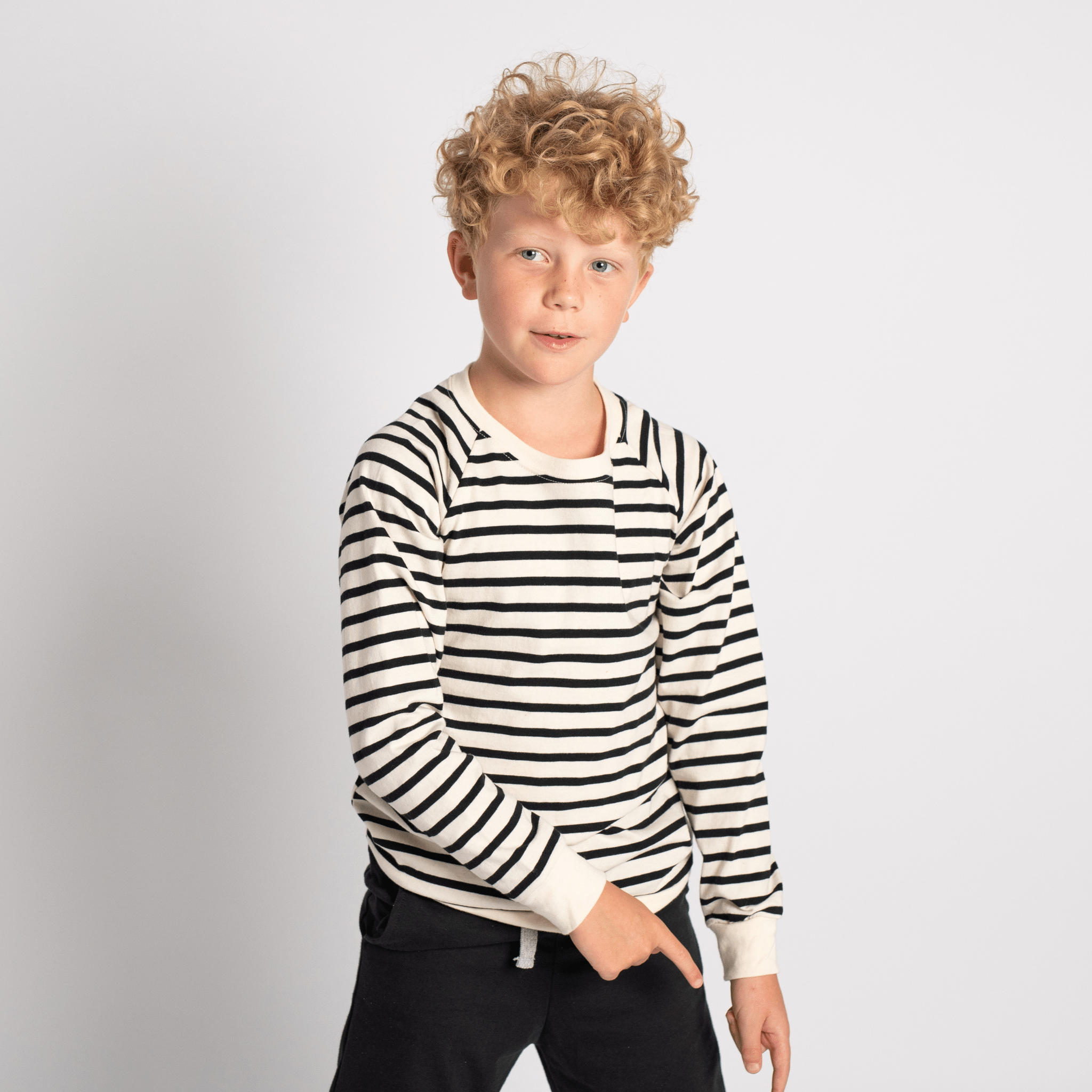 mini mioche collective inc. - Wholesale T-Shirt - Kids - Premium GOTS-Certified Organic Cloud Crew Raglan17