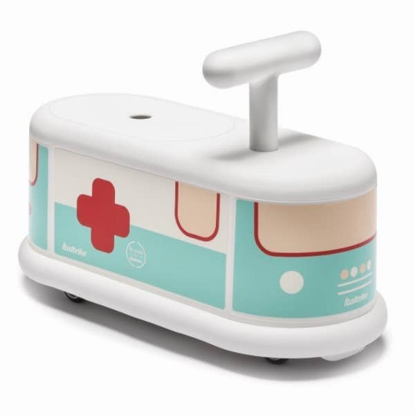 La Cosa 1 - Capsule - Ambulance Carrier - 1/6 years for wholesale by Italtrike