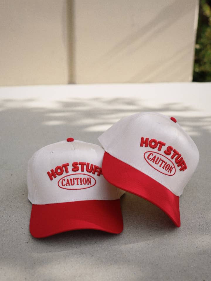 Hot Stuff hat eine Valentinstagskollektion. für den Großhandel von Electric label