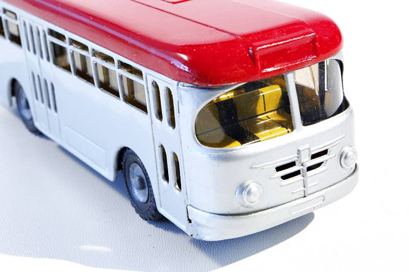 die Blechfabrik e.K. - Wholesale Toy Car/Truck - Kids - bus silver-red2