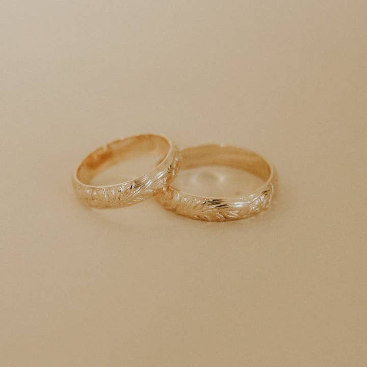 Bague Heirloom Bloom pour la vente par Foster Jewelry