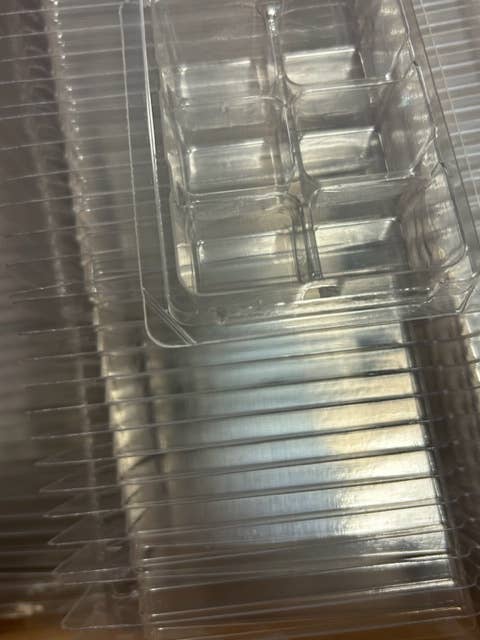 The Candle Daddy - Wholesale Wax Melt - Case of 700 Wax Melt Clamshells NEW 2.4oz - Ship from USA5