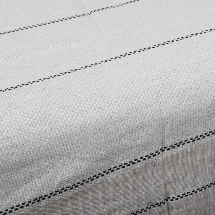 Organic Turkish Towels – wholesale Throw blanket – Wedding Gift Blankets, Elegant Light Beige Striped Throw5