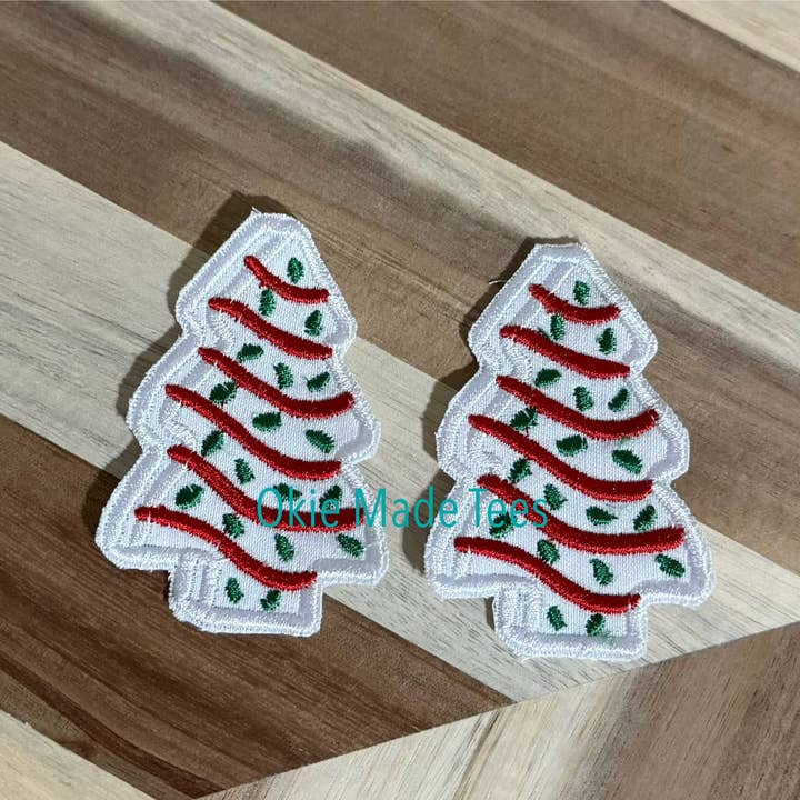 Toppa per cappello con albero di Natale per la vendita all'ingrosso da parte di Okie Made Tees