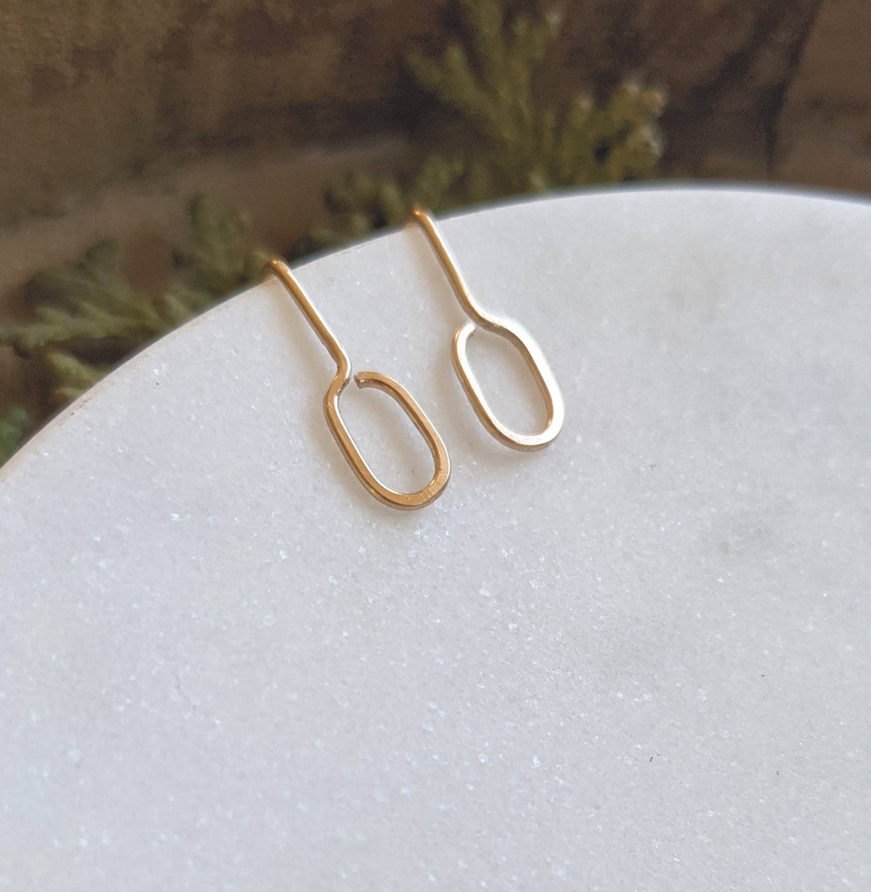 Zalias Jewelry - Wholesale Dangle Earrings - Oval Gold Post Earrings