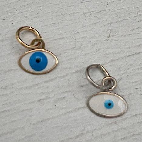 Breloque mauvais œil en or 14 carats pour la vente par Isabelle Grace Jewelry