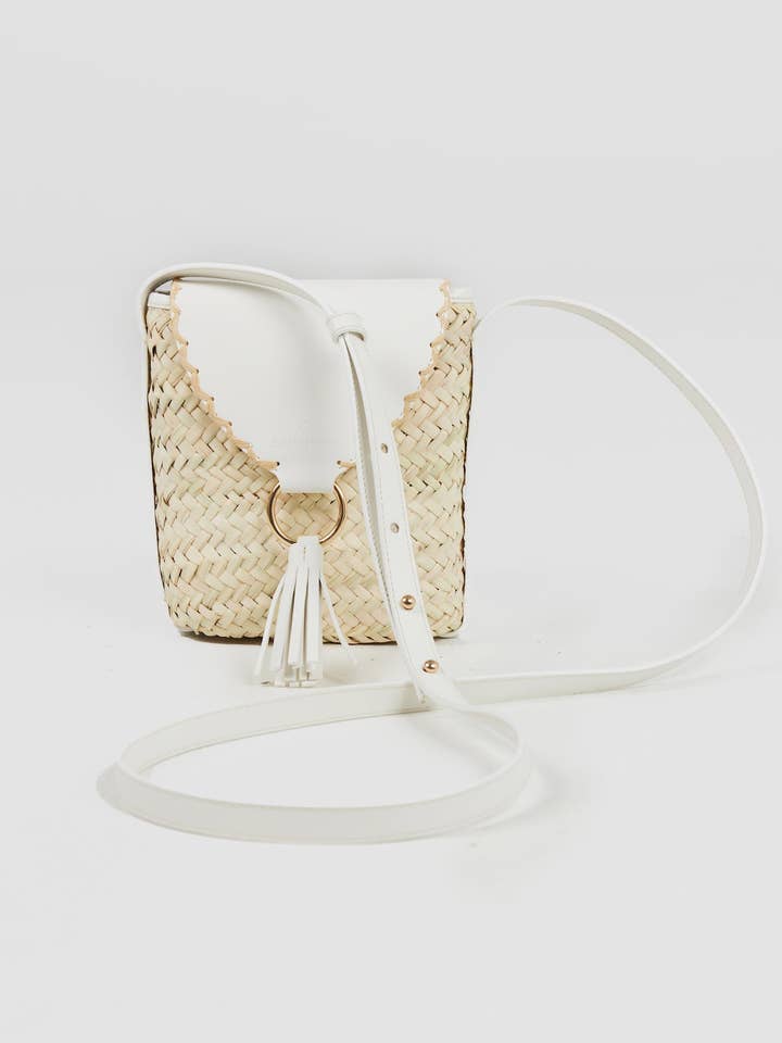 Lila Pouch - White for wholesale by Lanamara