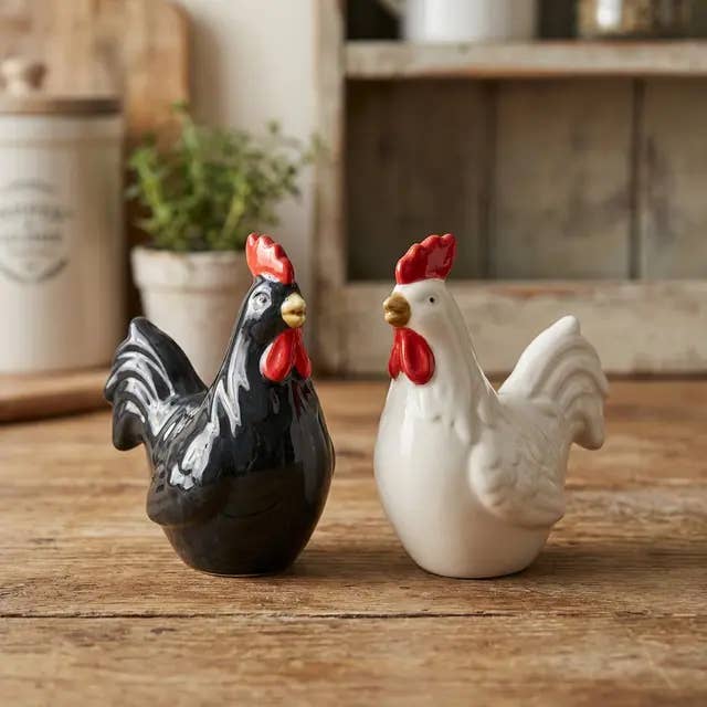 Drew Derose Design - Wholesale Salt & Pepper Shaker Set - Farmhouse Rooster Salt & Pepper Shaker Set