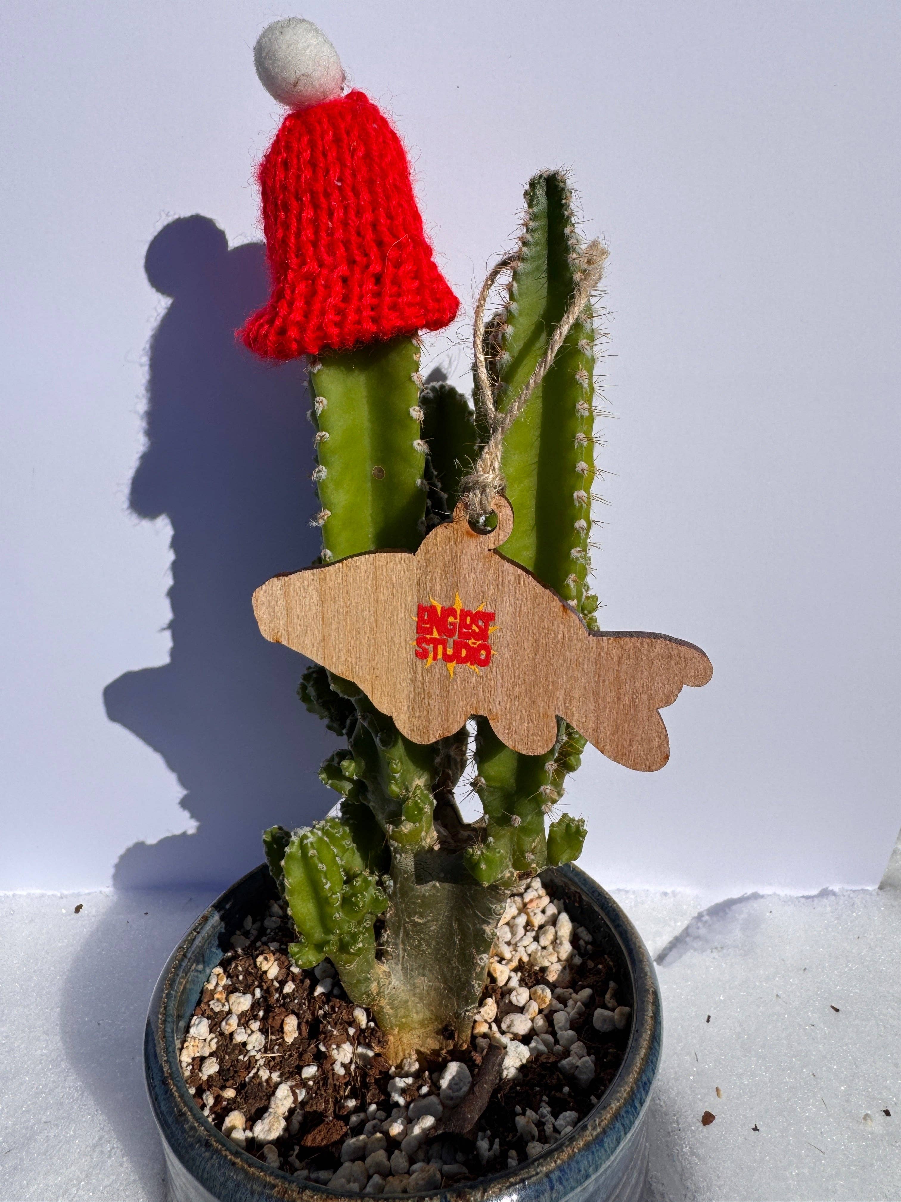 Caroline Clark - Vente Objets de décoration - Ornement en bois de carpe herbivore1