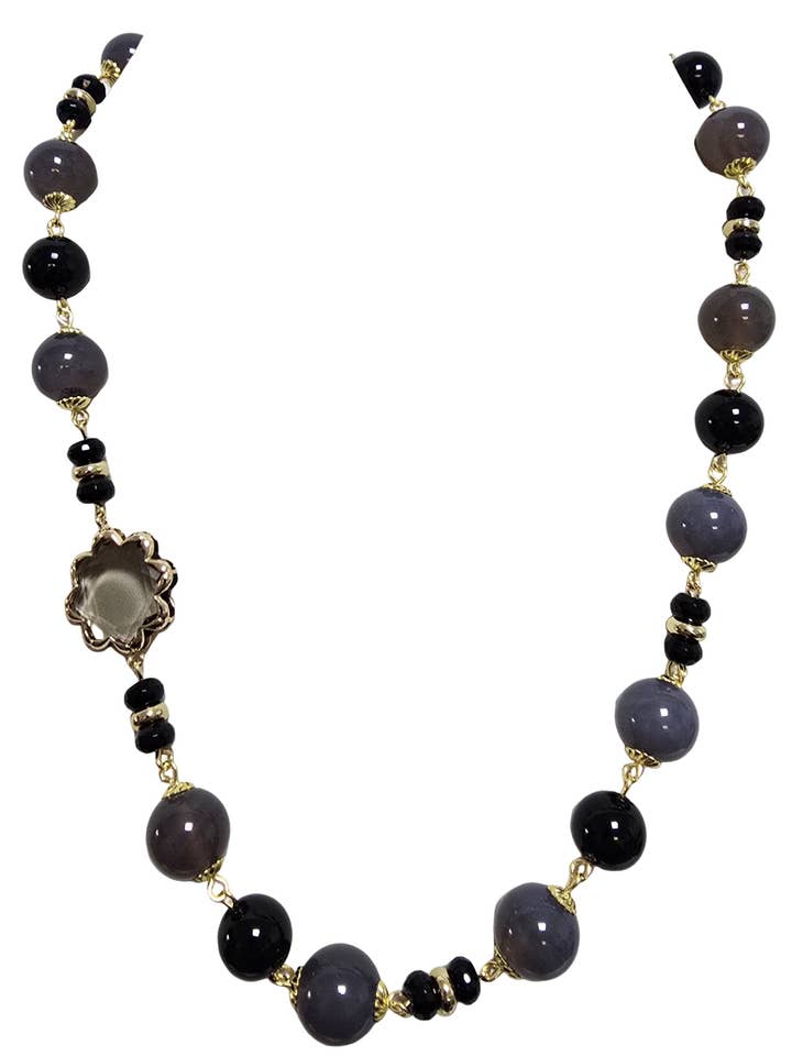 Collana multicolore nera e grigia con cristalli per la vendita all'ingrosso da parte di L'OFFICIEL SRL